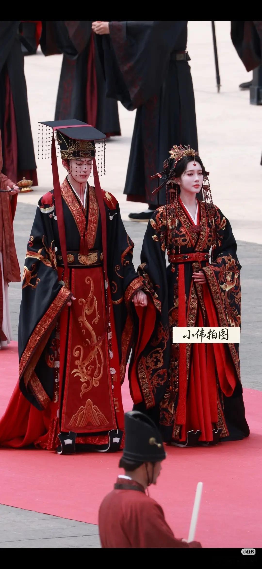 将门独后帝后路透来了这是魏晋风妆造吗，感觉还不错啊！孟子义 | 王鹤棣 