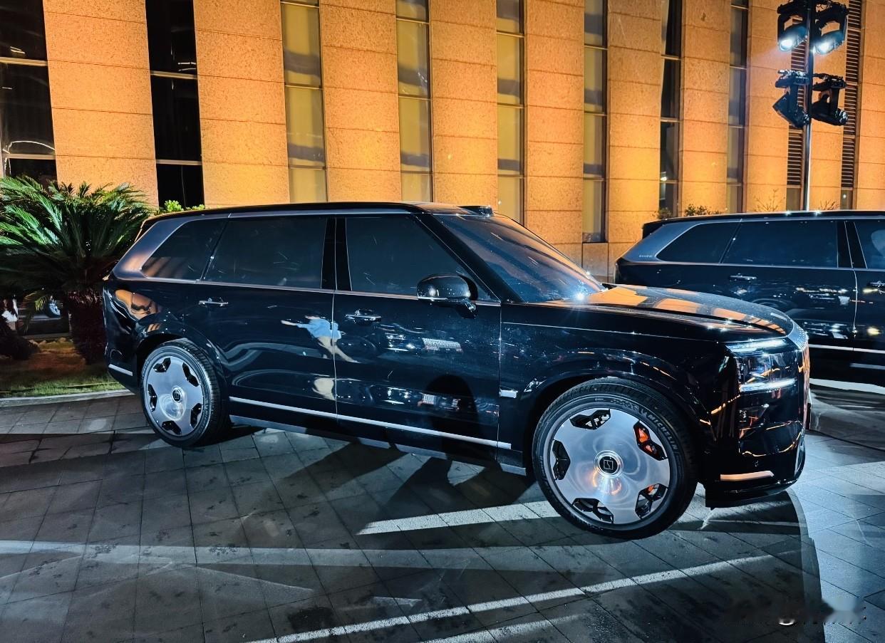 你会花50万购买国产车吗我愿意花五十万入手靠谱的国产车。如今高端国产用料扎实，智