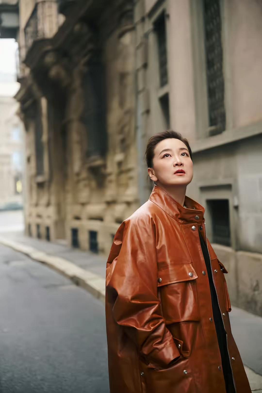 大家发现没有？有些风气不太对哦。

贾玲难道不是演艺圈非常厉害的女艺人吗！有作品