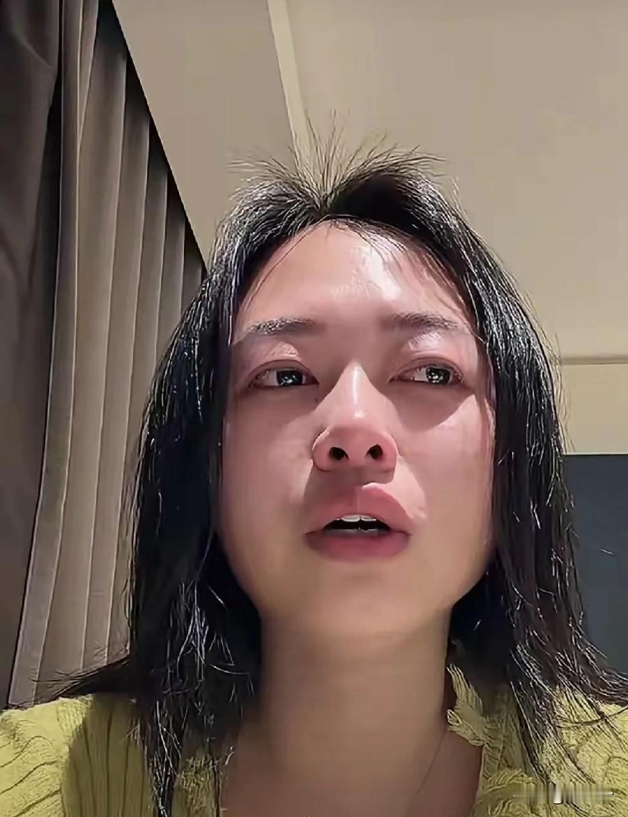 终于明白了这个买洗碗机被丈夫砸家事件中的女主人为什么得不到大家的共情！

我认为