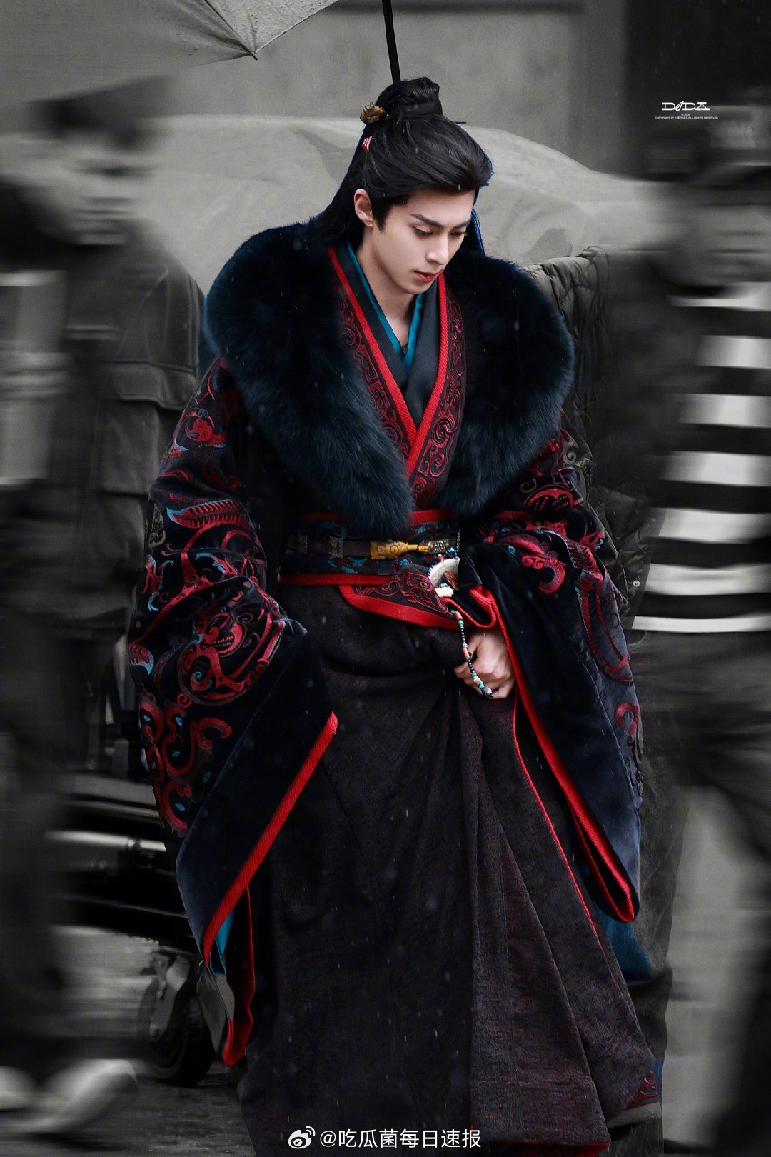 王鹤棣、孟子义将门独后饭拍路透，谢景行和沈妙的CP感如何？ 