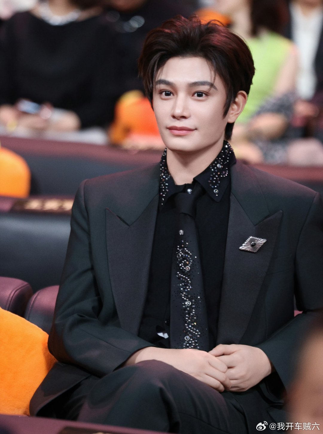 丁禹兮司宫令 dyx﻿丁禹兮赵皑 春风吹绿了原野山川，生机怏然。