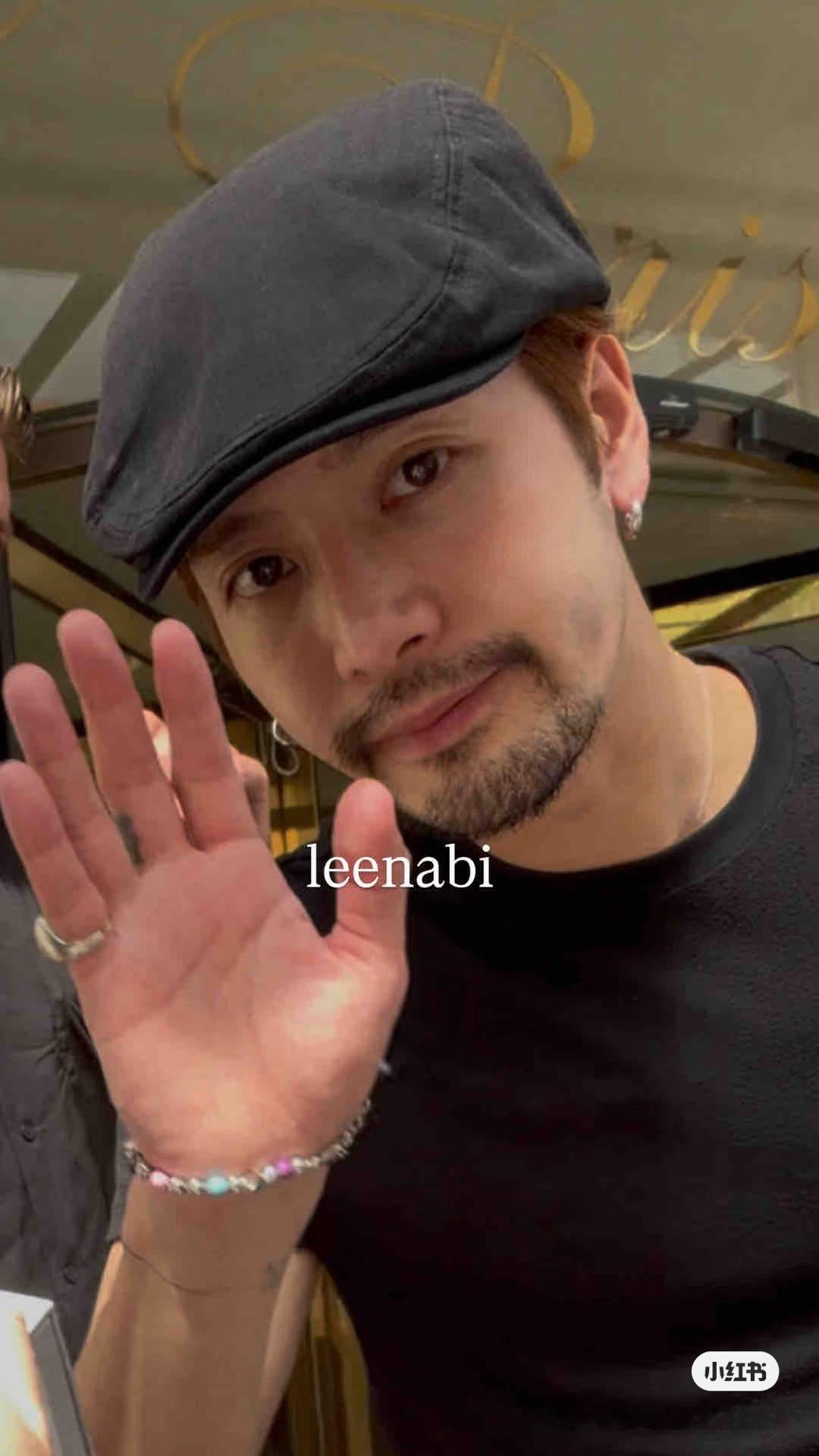 大眼睛+大胡子kkkk🥹🧔🏻 
