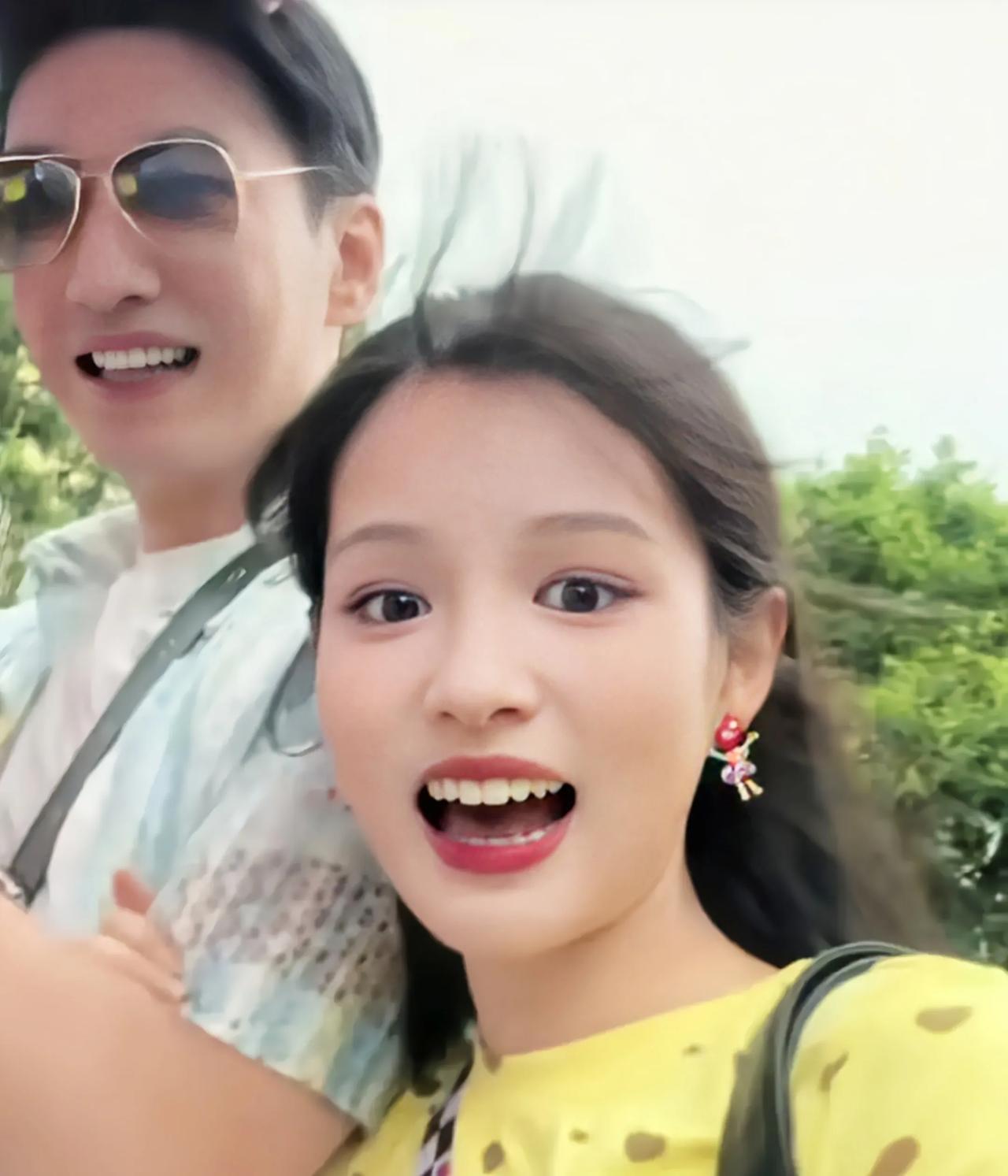 于龙被问咩宝那么小你怎么下得去手？遇到喜欢的一定要牢牢地抓住
于龙最近在直播里被