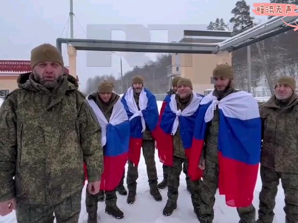 乌克兰不但抗打，而且还抓了俄罗斯的大量俘虏，这一点真是令人惊讶。据悉，最近俄方从