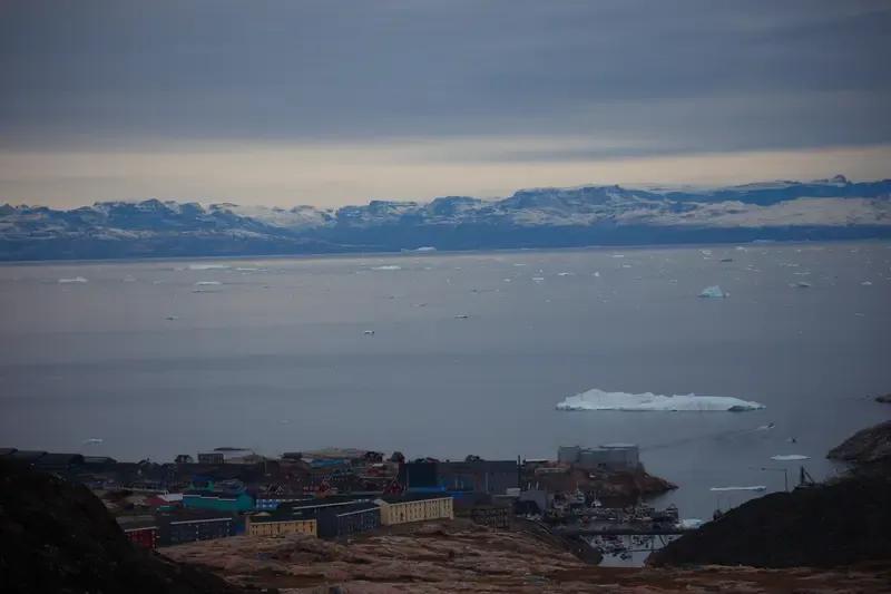 29日欧盟委员会大会通过一项对丹麦非常满意事情，坚决支持格陵兰维护领土的完整，以