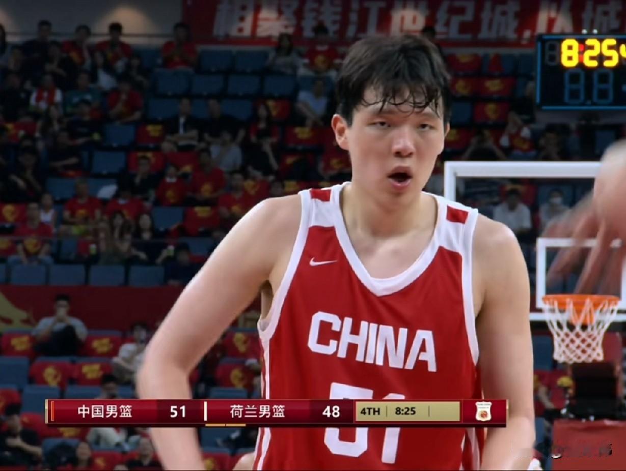 郭士强指导谈杨瀚森：

“杨瀚森非常努力，他的态度绝对没问题，在场上非常积极，毫
