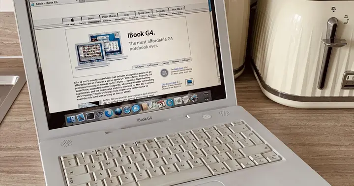 Only Apple Can Do?苹果23年前发布的iBook竟还能联网更新