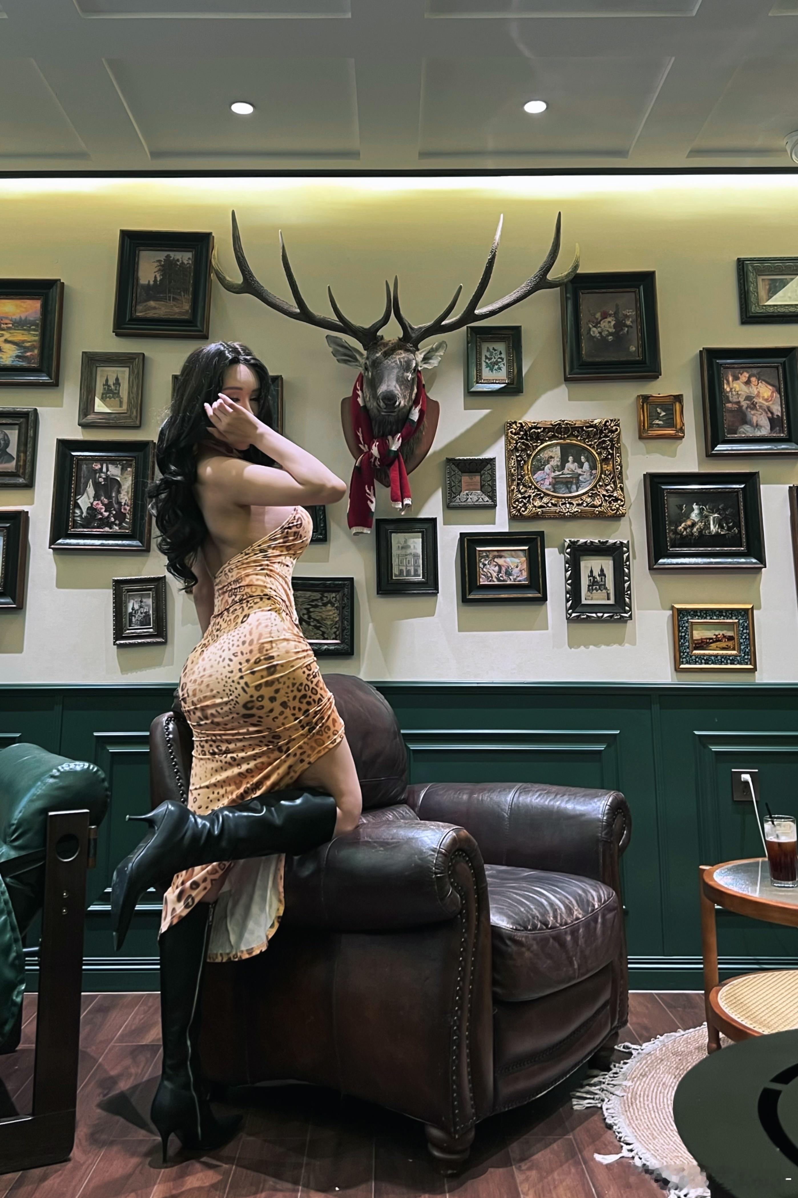 你眉目如当年流转我心间～ 