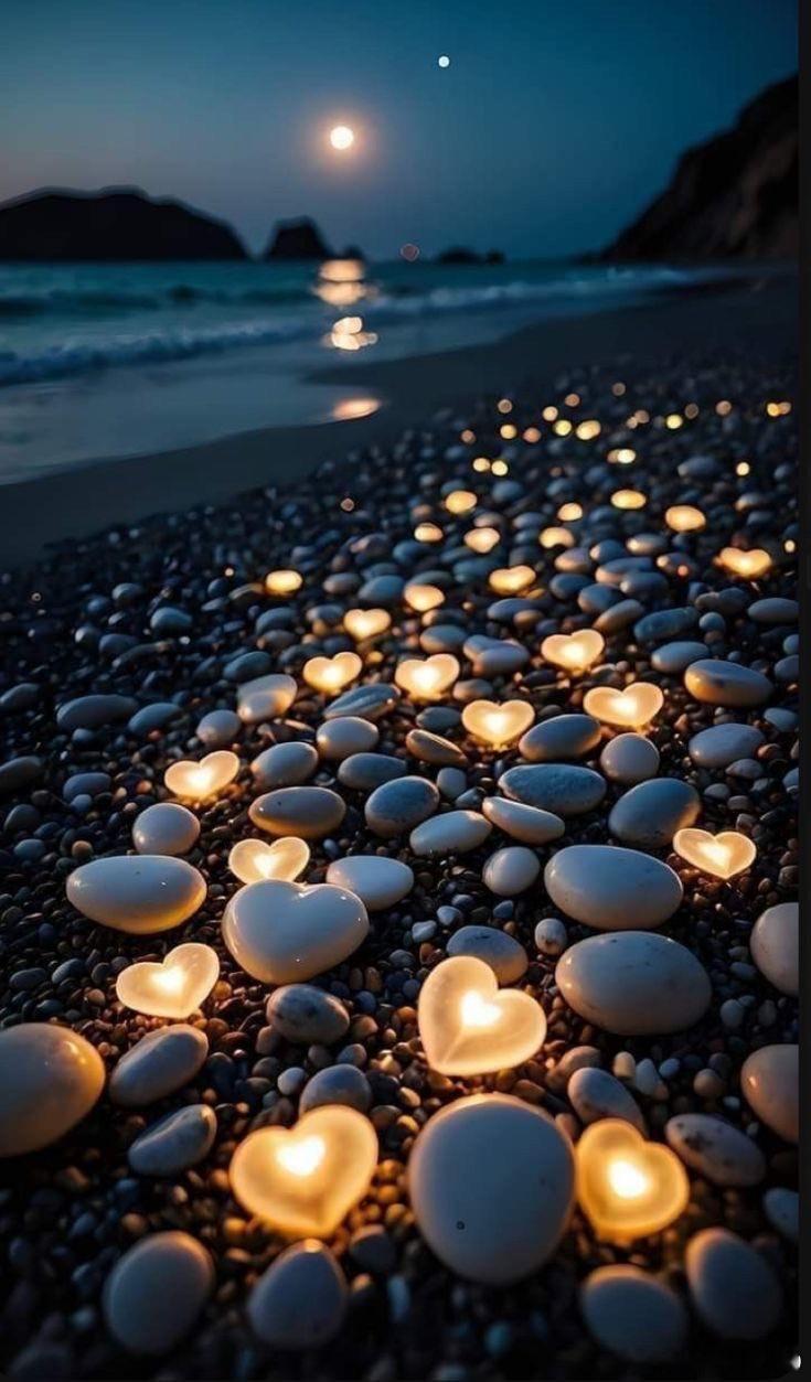 “人类精神中存在着某种东西能够生存和发展，人类心中有一盏微小而明亮的灯，无论世界