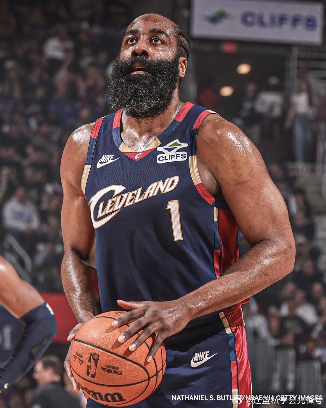 骑士媒体CavsNationCP撰文评价：哈登巅峰期留下了一段历史级的连续得分传