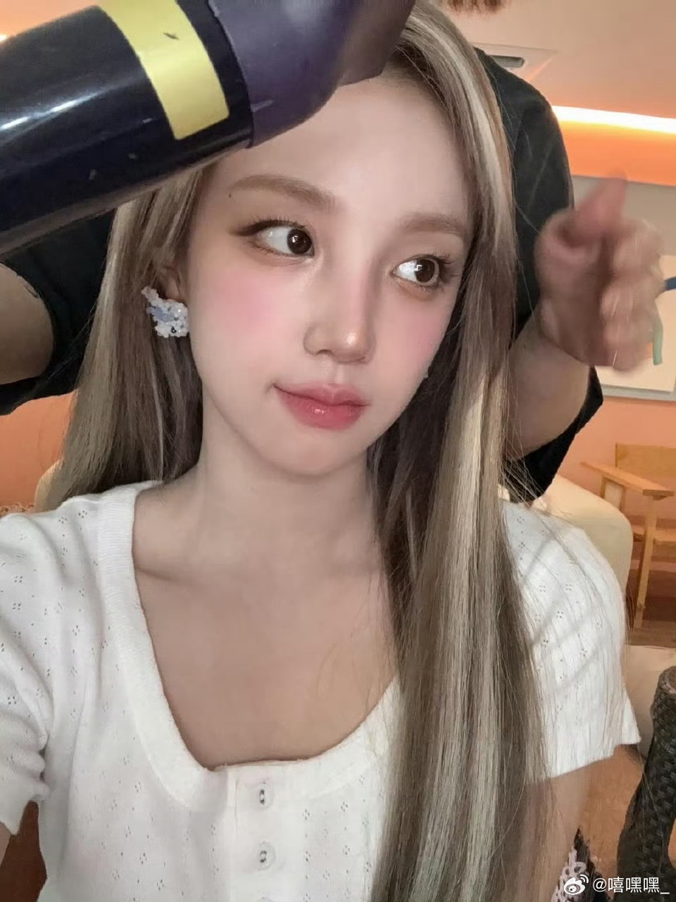 宋雨琦 跑男不信谣，不传谣！宋雨琦正在修养❤️🩹粉丝还在等待公司回应！期待宋雨