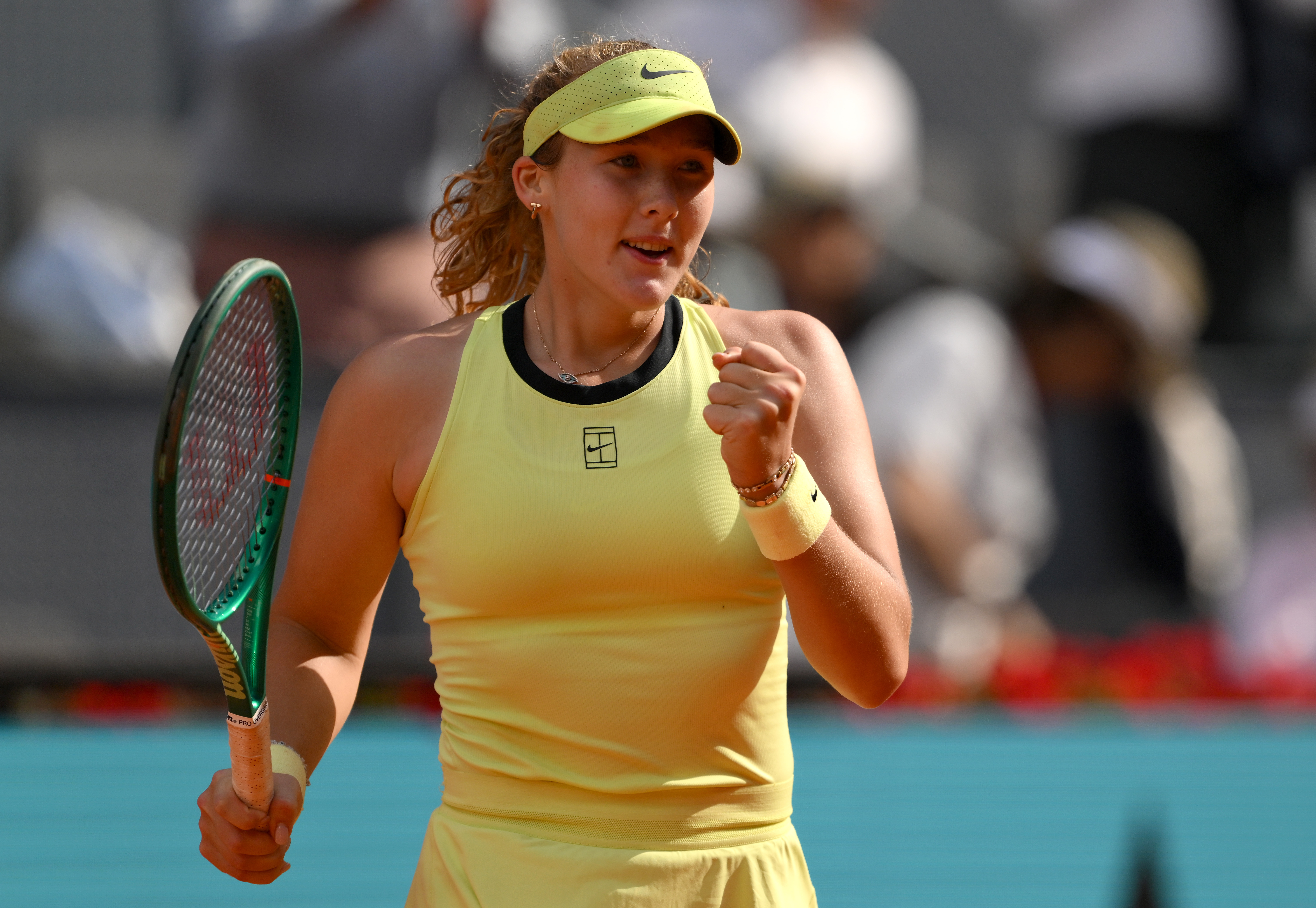 米拉·安德烈耶娃首进马德里决赛✅WTA1000马德里站女单半决赛，米拉·安德烈耶