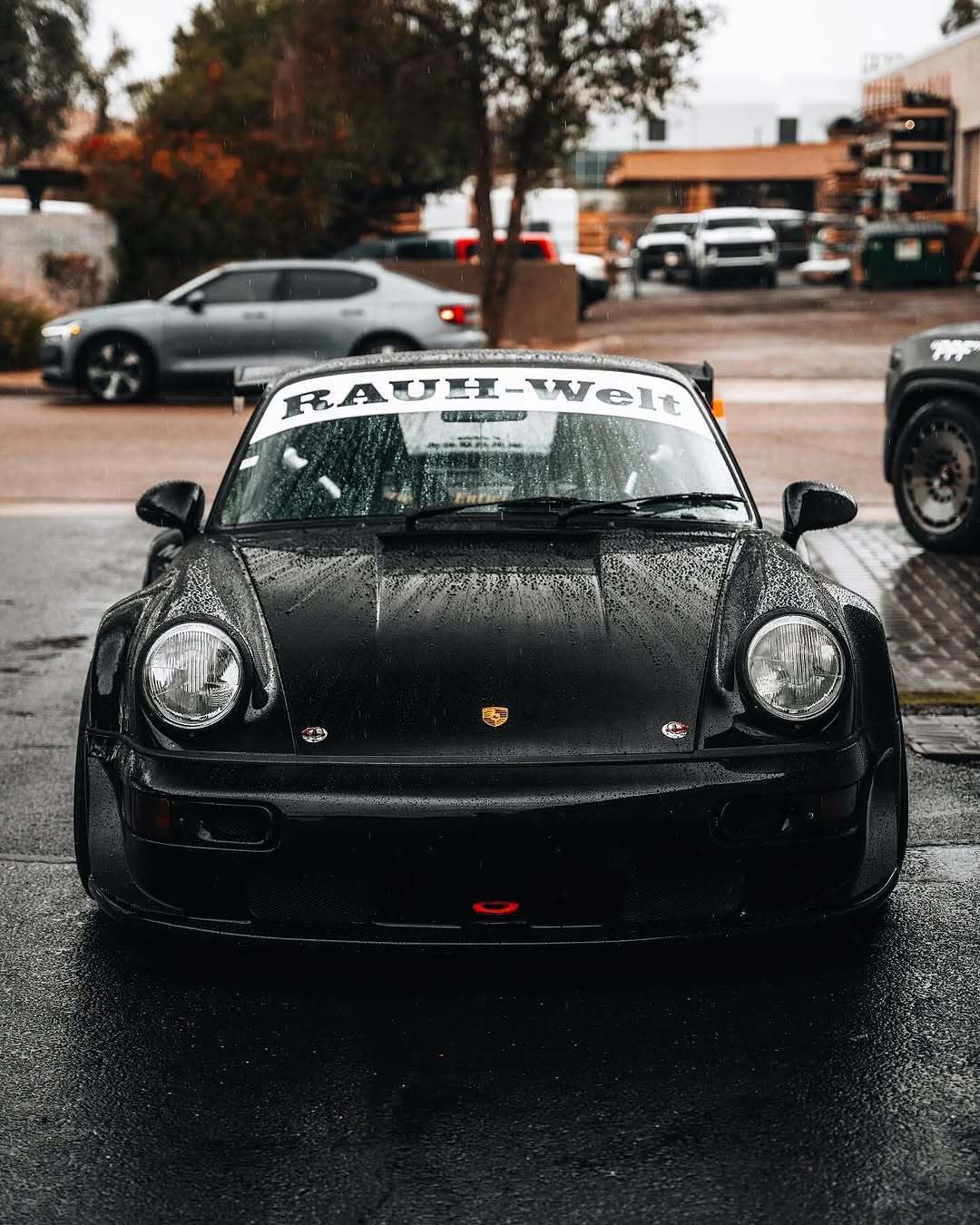 RWB｜雨后滤镜下的黑武士🖤，清新中还带着点严峻[酷] ​​​