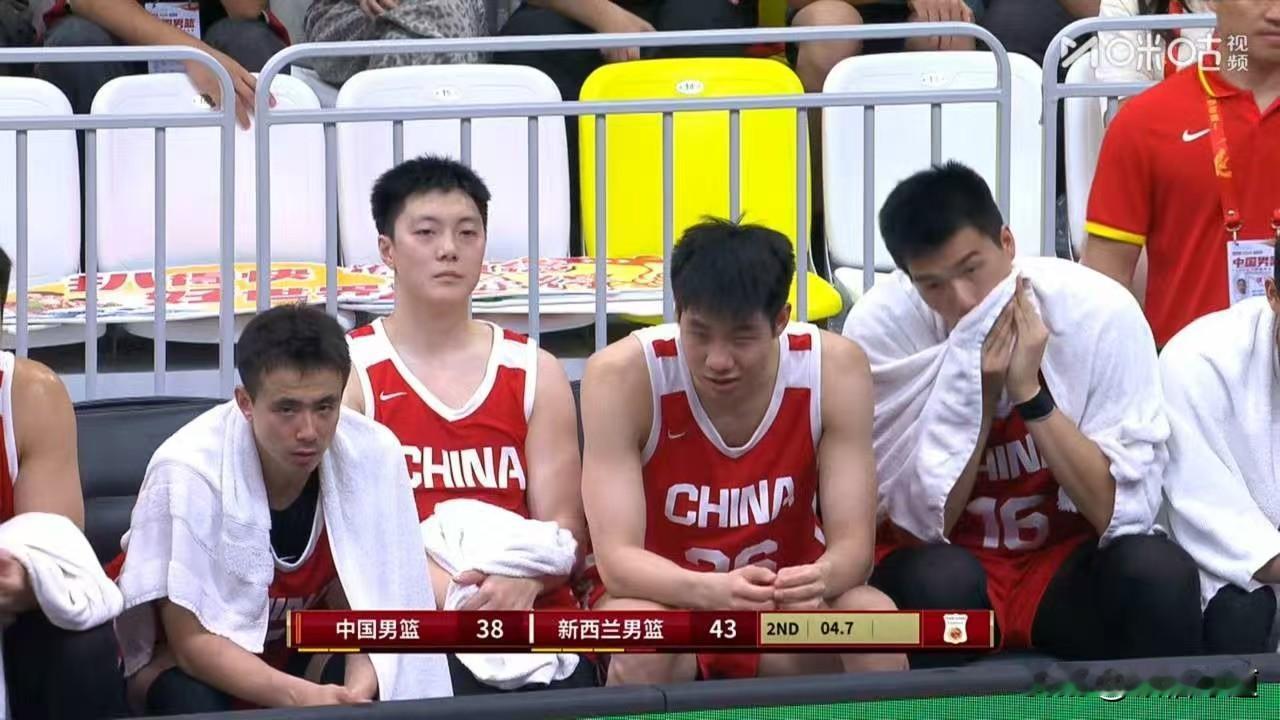 此一时彼一时，亚洲杯中国男篮手下败将新西兰今夜作客顺德热身，他们全场比赛温水煮青