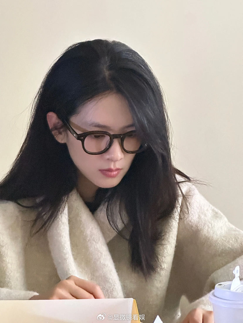 陈昊宇新话剧初步举证 真的会为演员陈昊宇心动一万次！敢接《初步举证》这样的硬核独