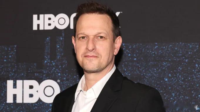 【《使女的故事》最终季迎新员】《傲骨贤妻》的Josh Charles加盟《使女的