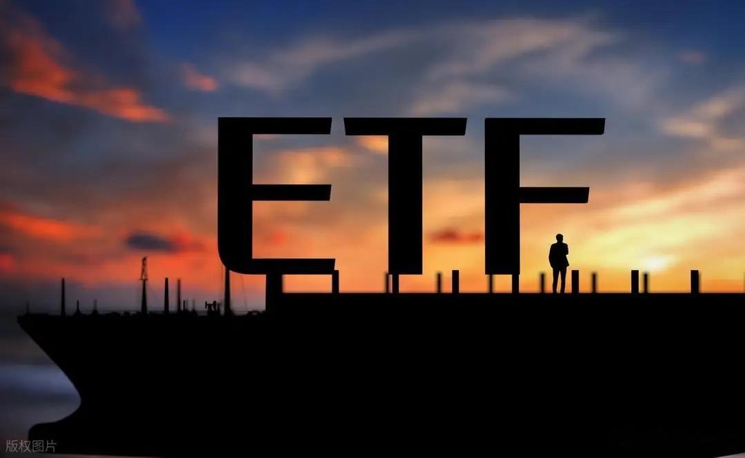 4月ETF资金大幅离场兑现，险资逆势抄底布局大金融最新市场资金数据披露，4月沪深