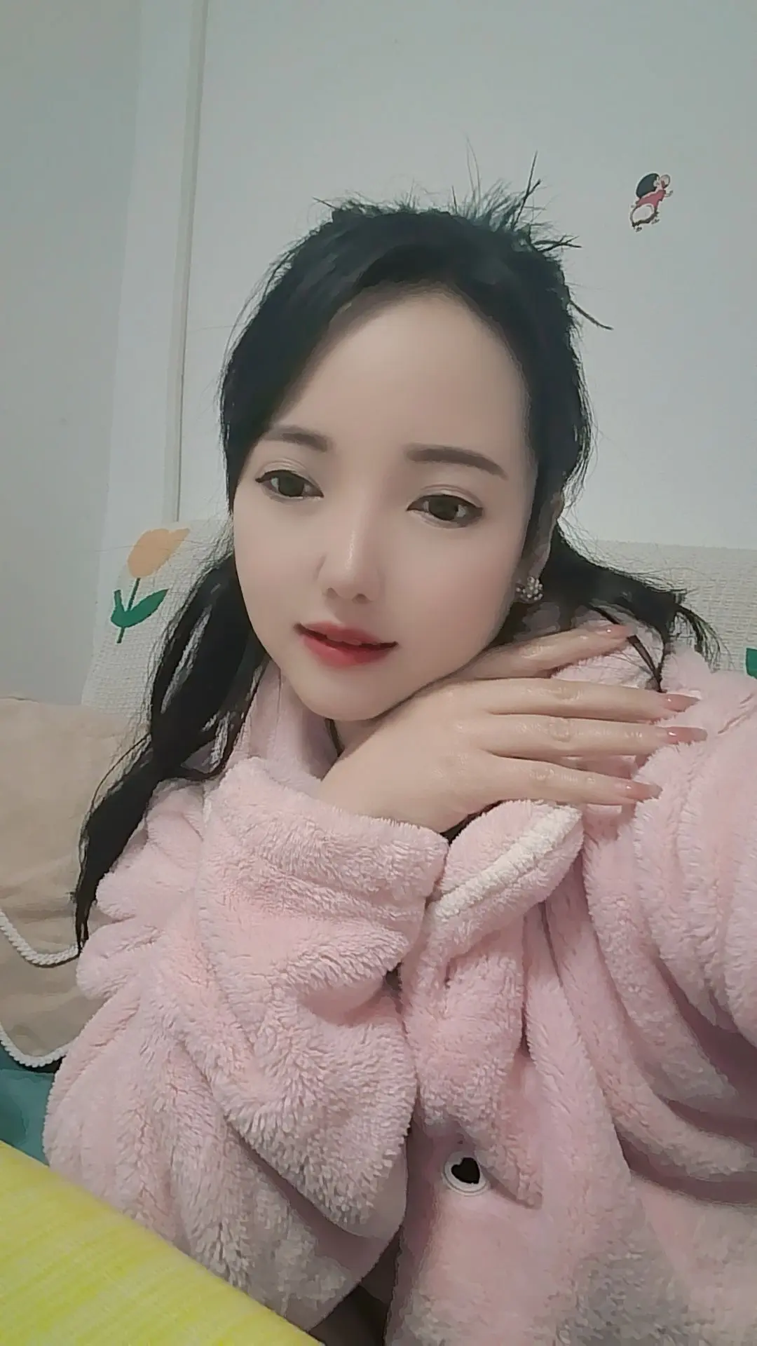 只要在变好，慢一点也无妨，希望我们都是苦尽甘来的人，渐寒，添衣，无病...