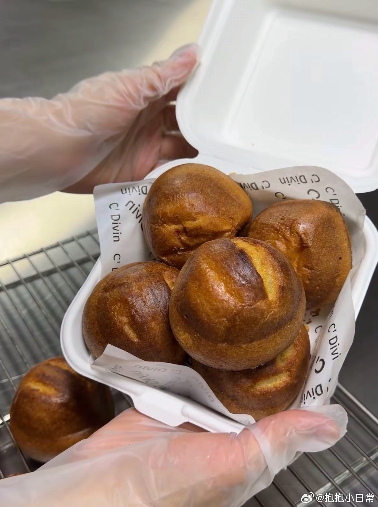 守护黄油年糕中国味道 谁在开玩笑这句话太解气了，黄油年糕实打实中国造，必须支持泸