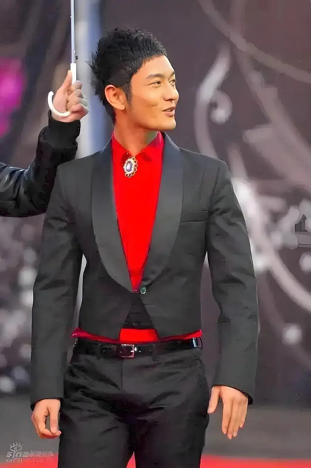 黄教主是要去结婚了吗 我家有喜事哈哈哈哈哈