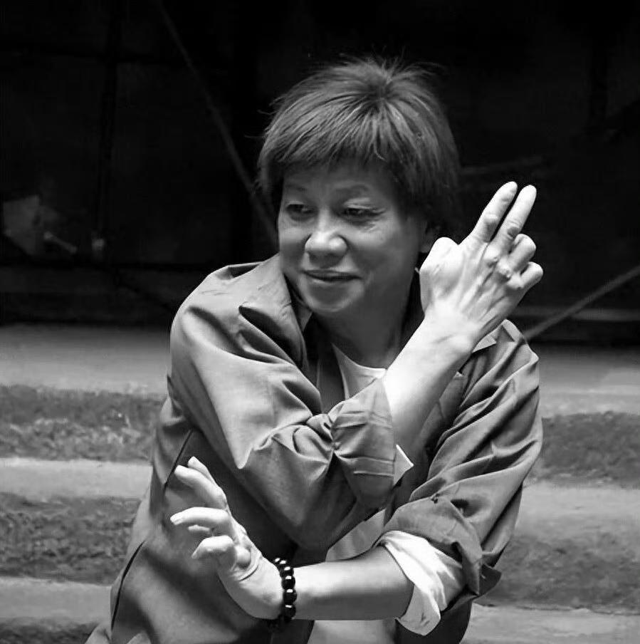 恭送“火云邪神”！

噩耗传来，一代功夫影星梁小龙于1月14日不幸离世，享年77