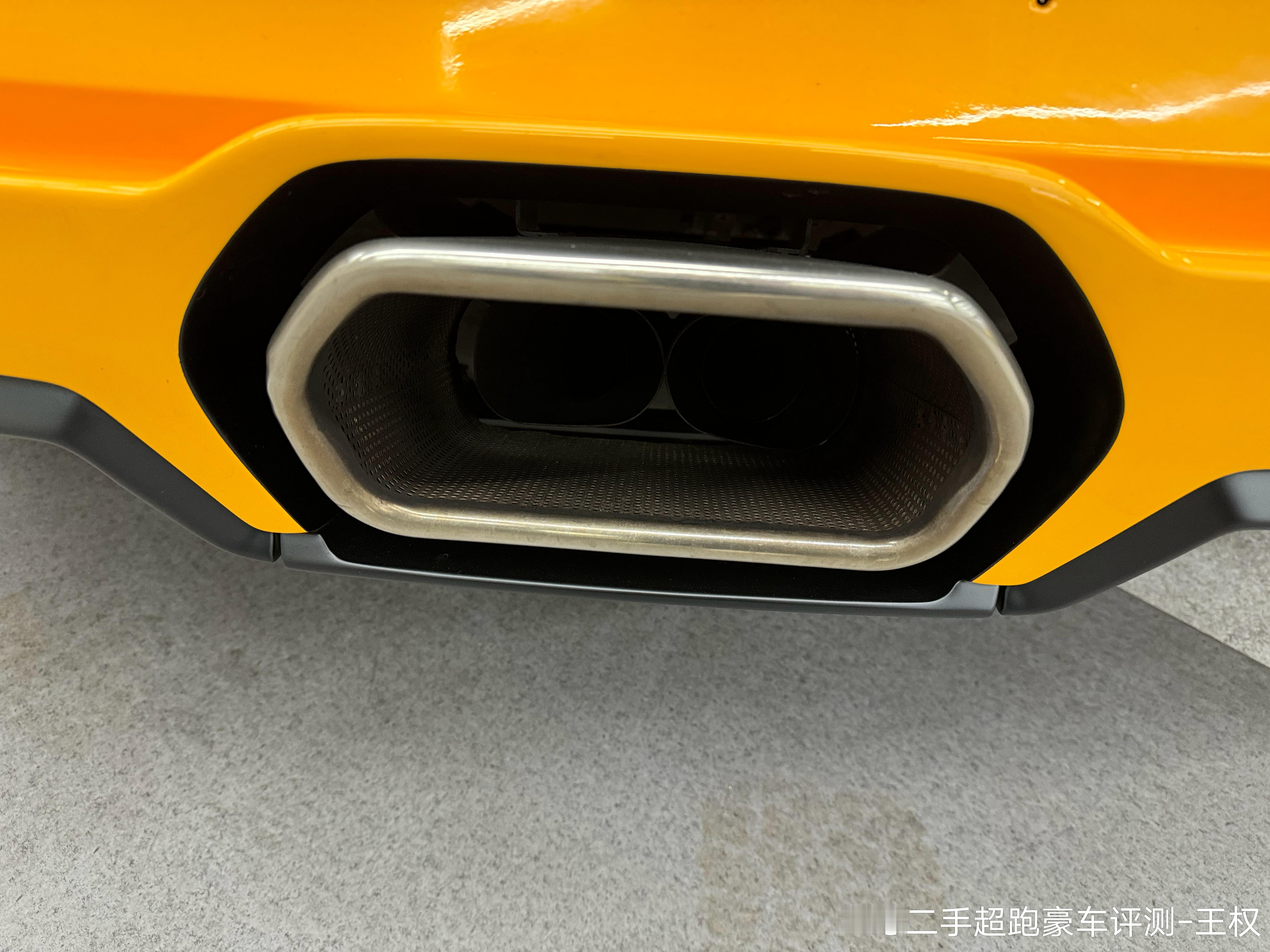 这排气管看着像什么_____？ ​​​