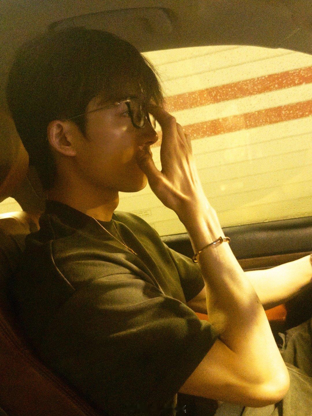 王星越[超话]  我直呼老公！！！[哇][哇][哇]​​​