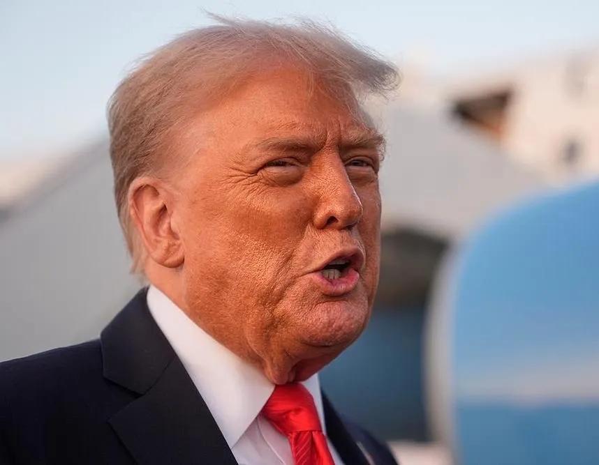 特朗普顶不住了！
因为伊朗没有被美国的突然斩首行动而方寸大乱，而是在最短的时间展