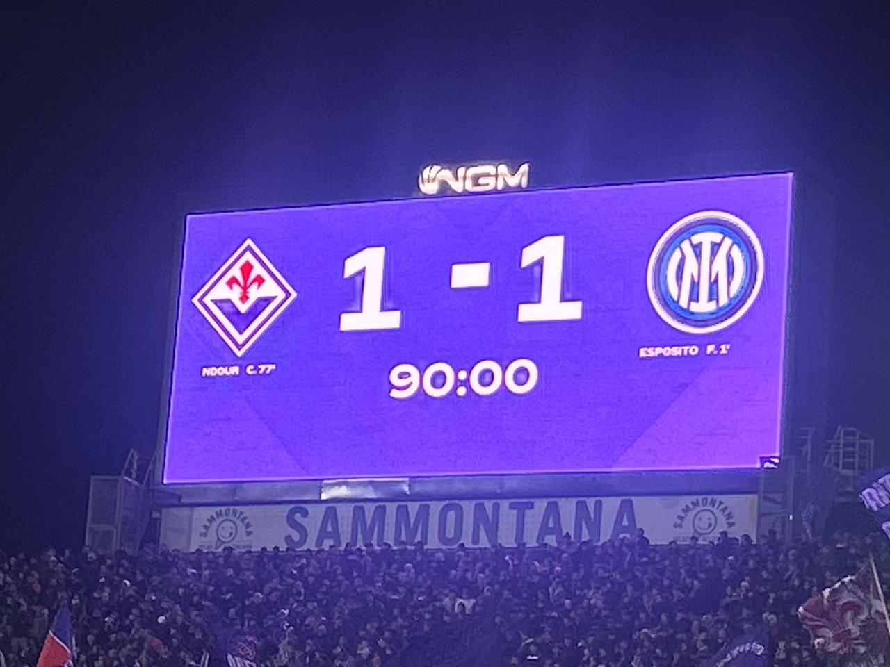 佛罗伦萨VS国米，21世纪五大经典胜利：
99/00，佛罗伦萨4比0国米
12/