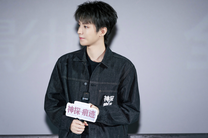 陈思诚太会调教演员了陈思诚选演员的眼光王俊凯的叶忠诚也太刑警了吧，精干沉稳，我直