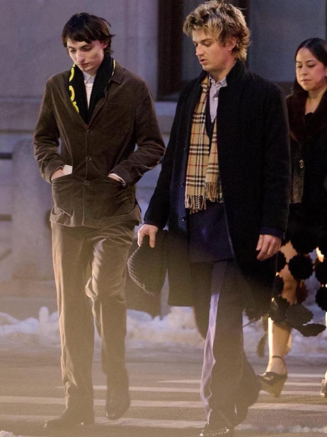 《怪奇物语》剧组现身玛雅·霍克婚礼！在怪奇物语系列剧集中饰演Robin的演员玛雅