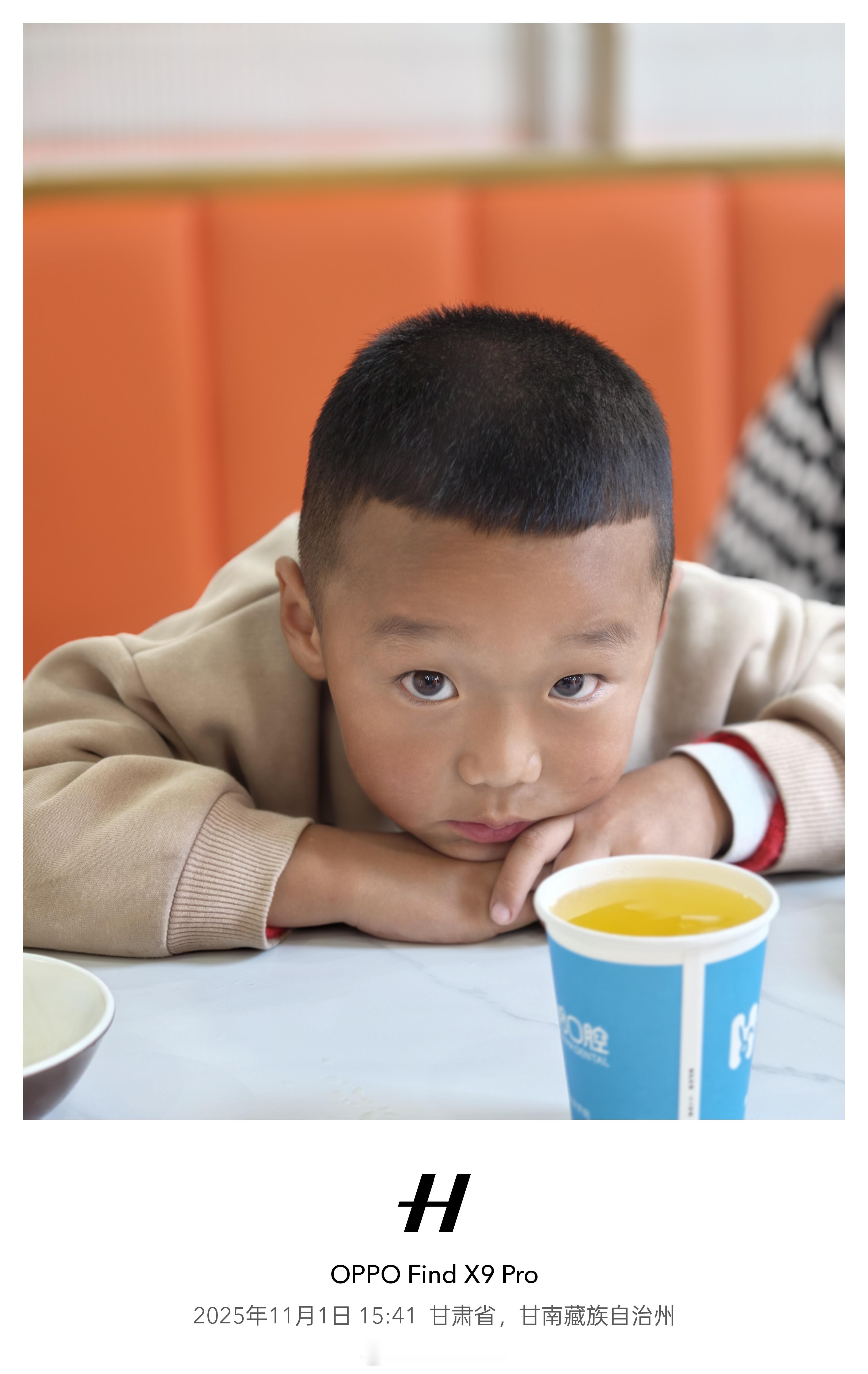 OPPO Find X9 Pro的无影抓拍太好用了，随手一拍不怕糊片。 ​​​