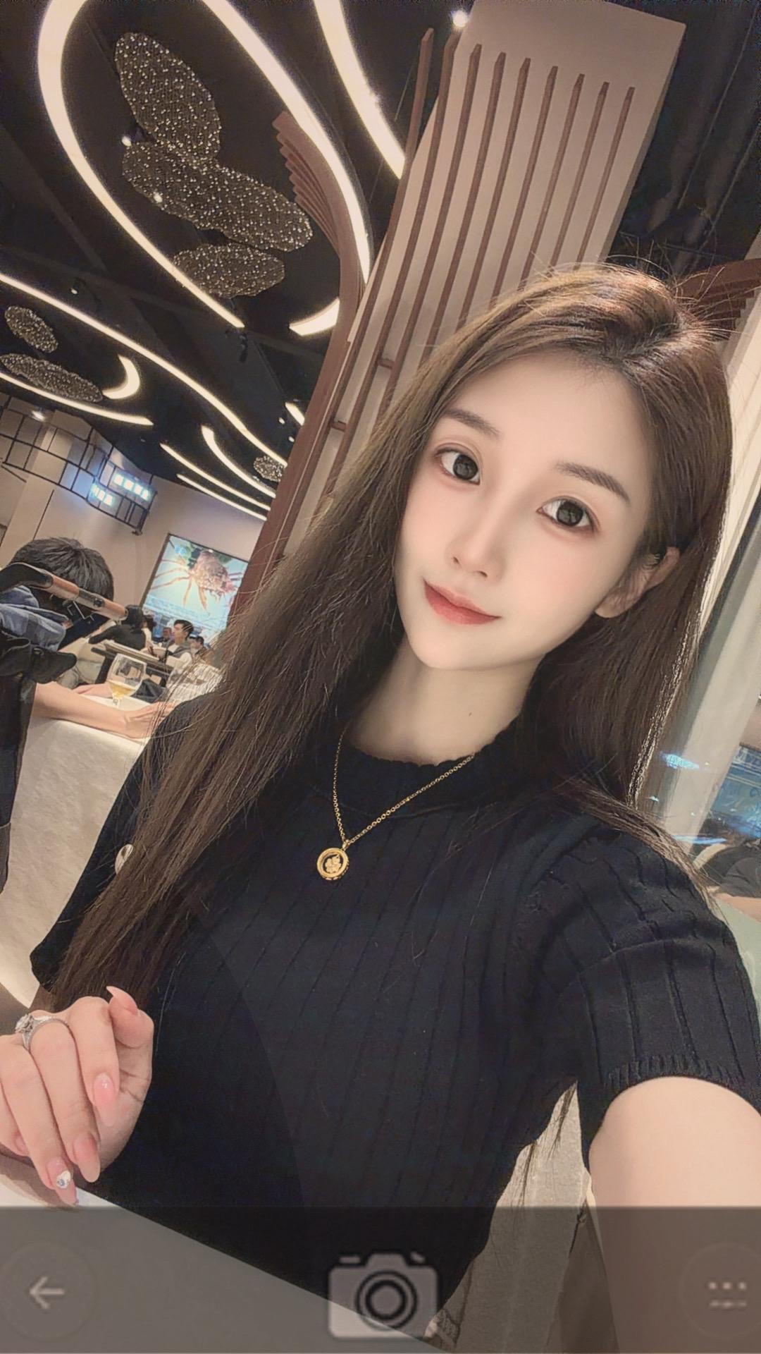 人要有翻篇的能力，不依不饶画地为牢