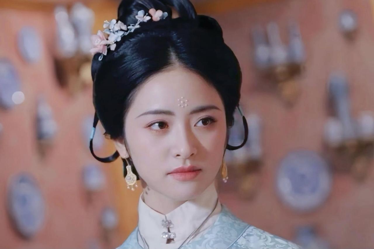 这不就是我心目中的李清照吗？

记得之前曾经海选演员，出演宋代女词人李清照。但是