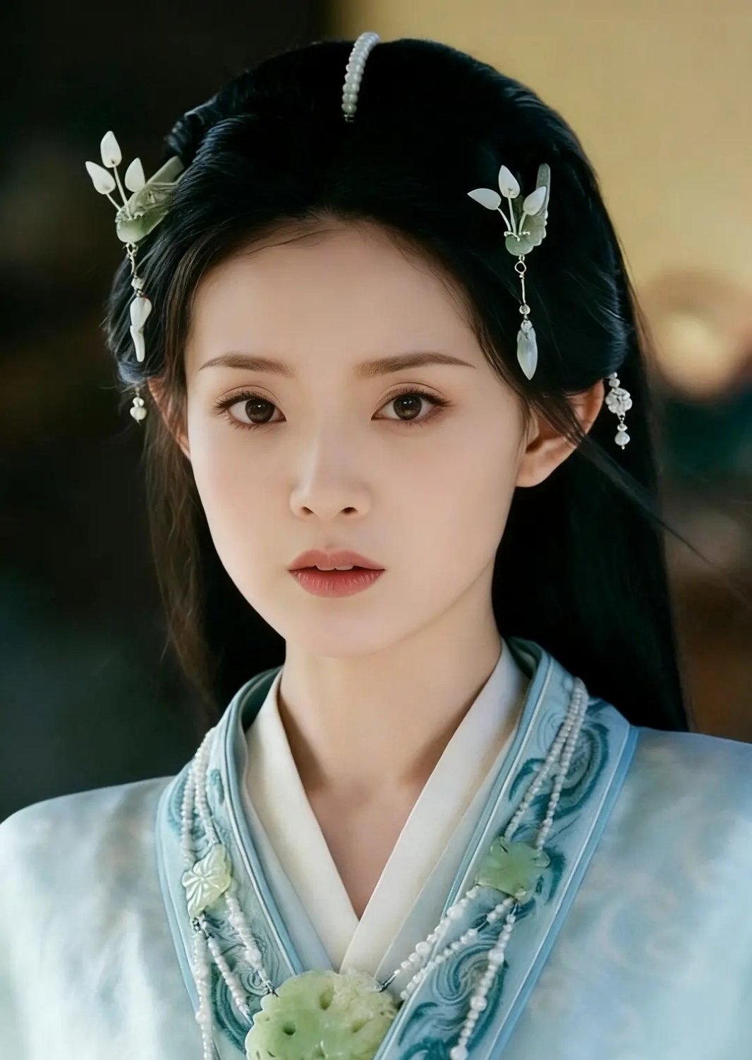 豆包生成了王艳版沈妙，气质偏正剧风，她年轻时真的大气又耐看。 