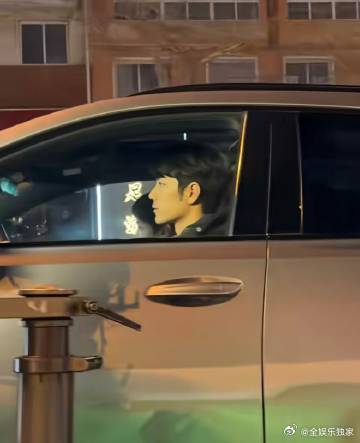 吃米线偶遇肖战 谁懂啊！吃个米线都能偶遇肖战，这份天选好运，幸福到忍不住想立刻去