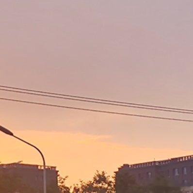 路过的宝宝⛰️一下！！晚上我要套🧱！！学习向日葵，做一个积极吸收正能量的人。生