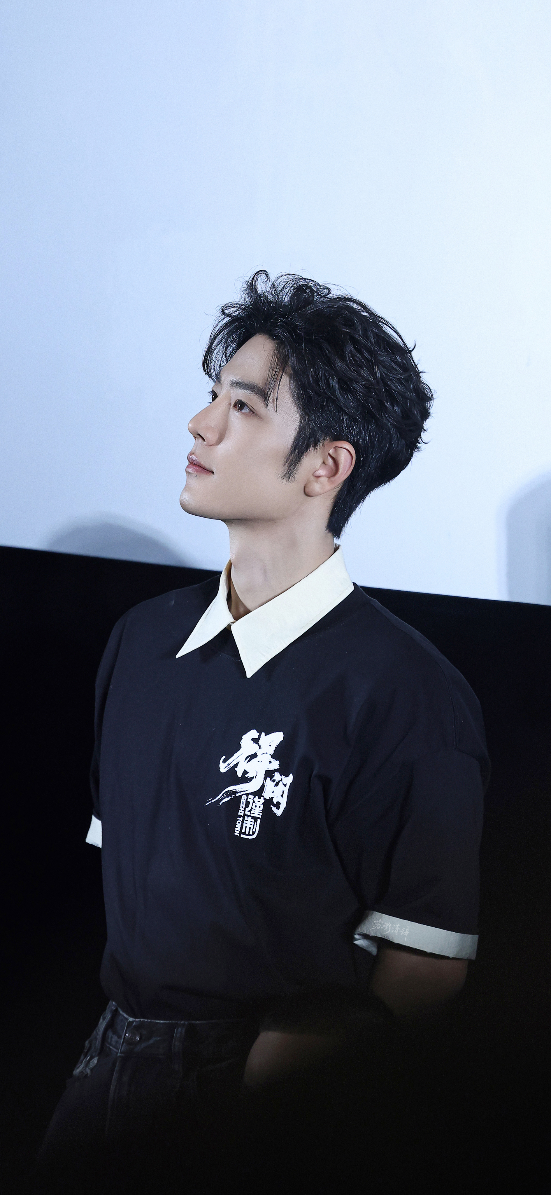 世间万般美好，都不及你温柔一笑，这就是简单的爱。肖战十日终焉这两天定妆了◎肖战