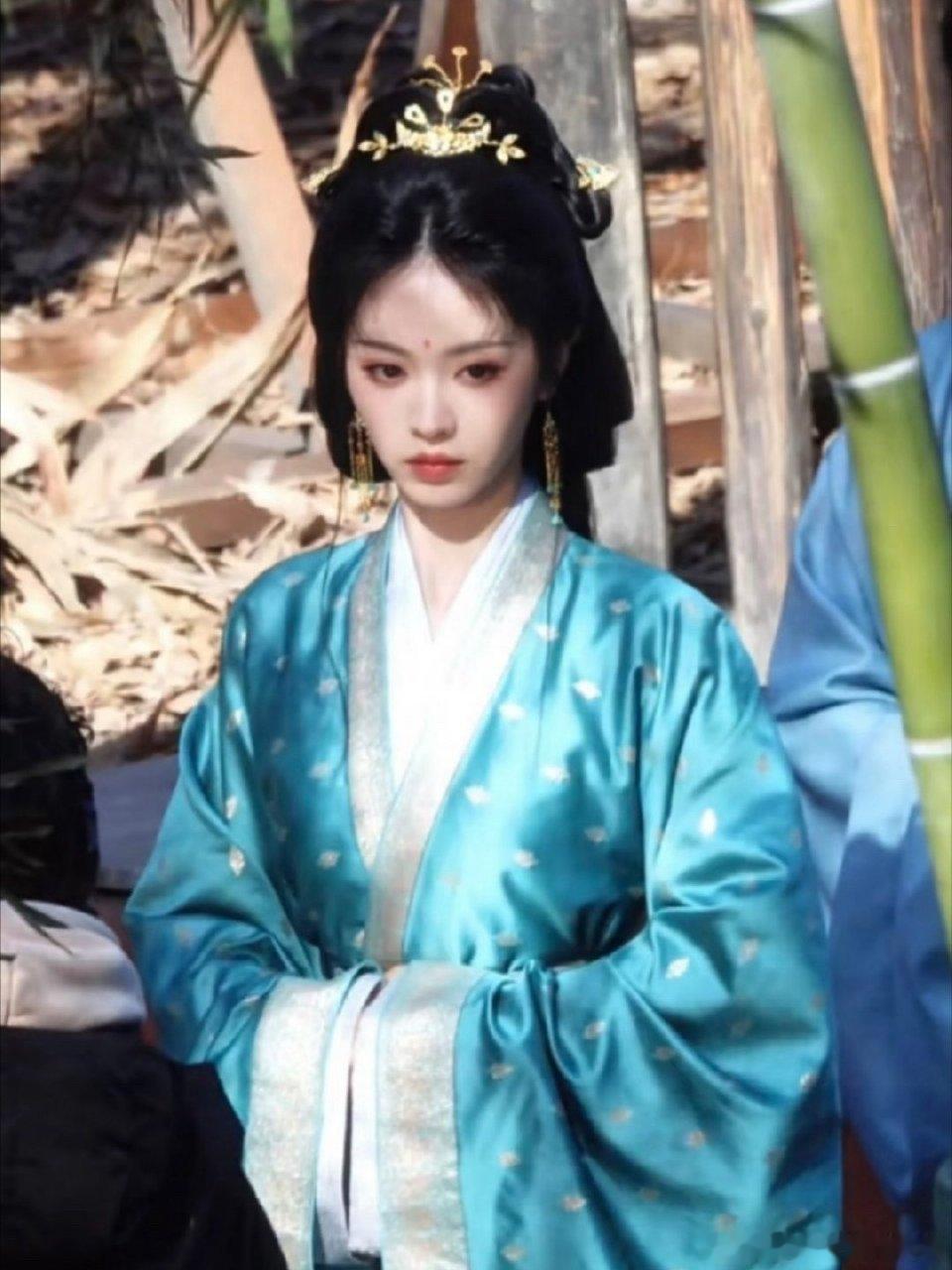 田曦薇《嫁金钗》目前的所有造型 魏娆你确实美 