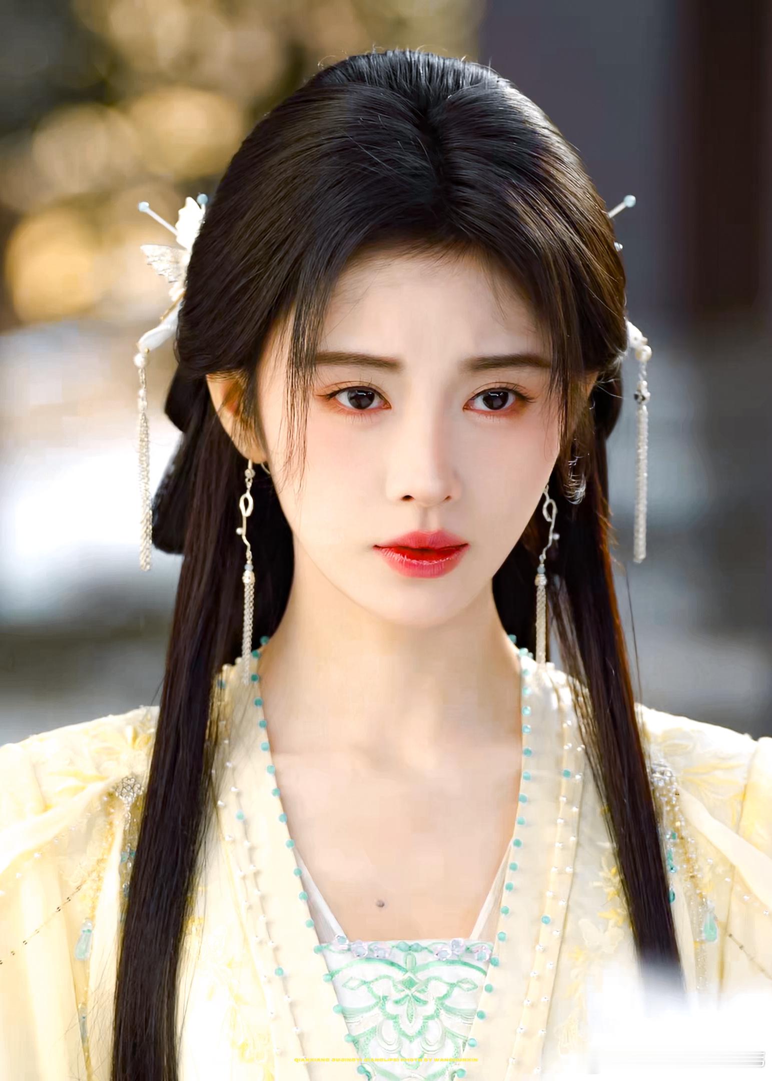 鞠婧祎 jjy鞠婧祎姜黎非 你的遗憾与过往 皆是我偏爱你的方向...₊⁺☆ *