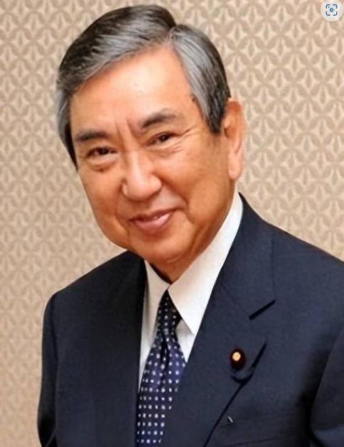 日本那位顶着右翼压力发表"河野谈话"、一辈子推中日友好的自民党前总裁河野洋平走了