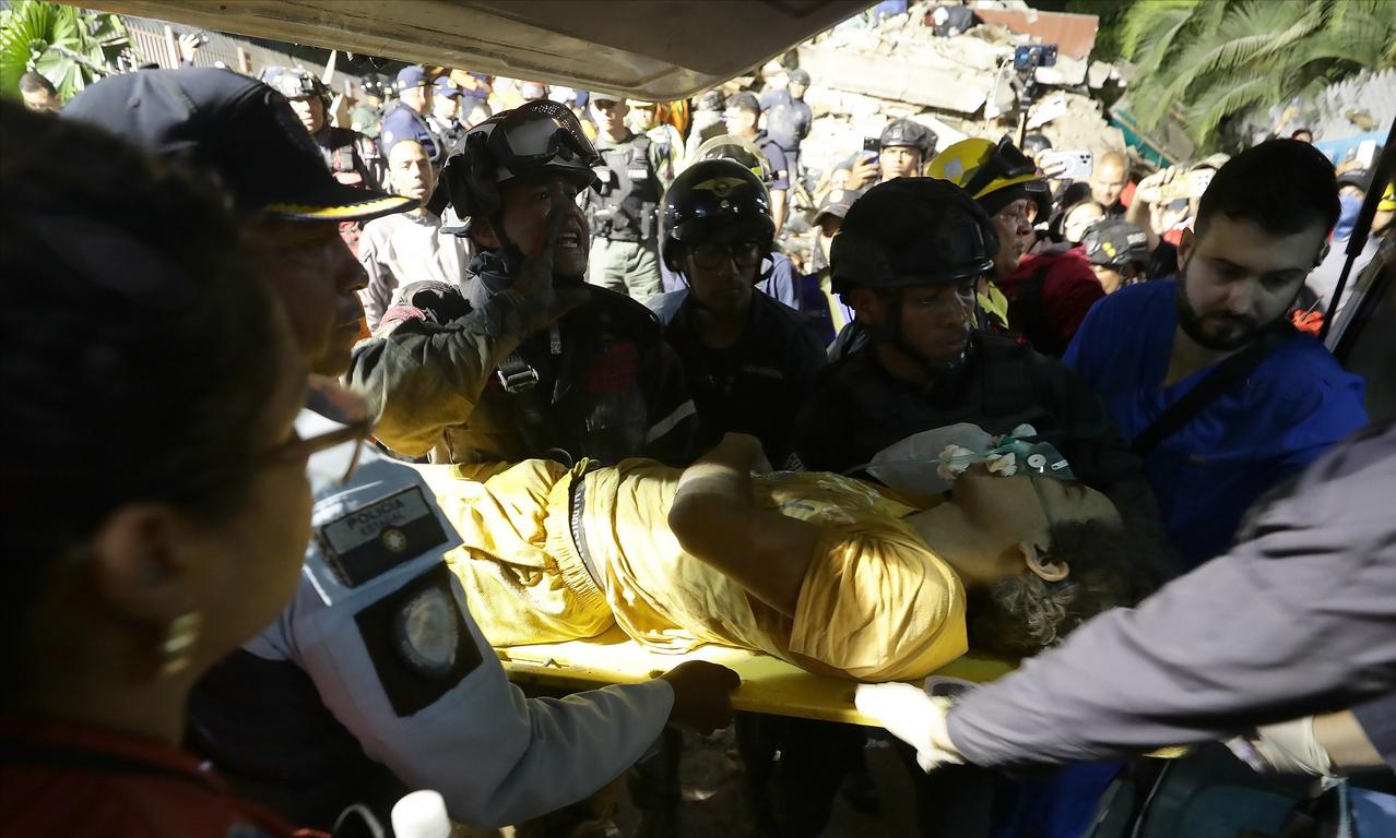当地时间6月24日，委内瑞拉内政部长强调，这次地震影响多个地区，很多地方建筑物倒
