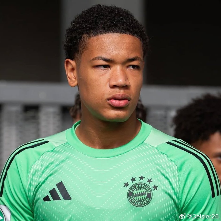 😳🇩🇪𝐂𝐇𝐀𝐎𝐒 𝐀𝐓 𝐁𝐀𝐘𝐄𝐑𝐍 𝐌𝐔?