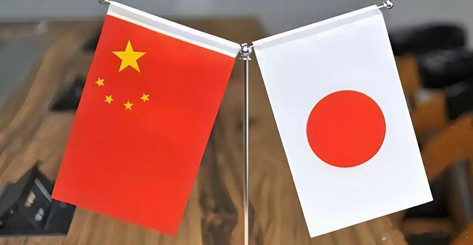 别再误以为中日经济撕破脸会两败俱伤！有专家表示，如果中国一味的跟日本打经济战，那