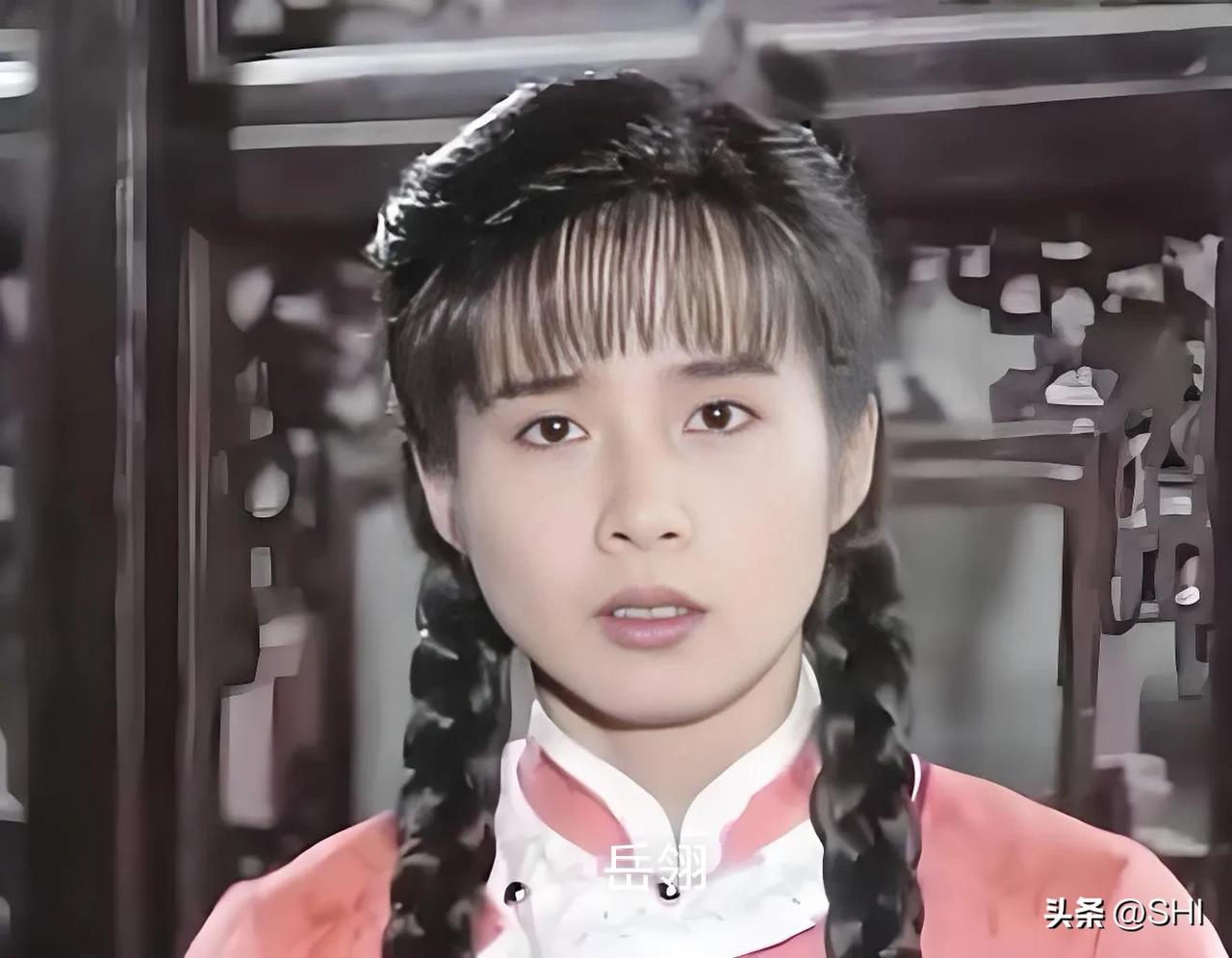 “青青河边草”，五位女演员，谁好看？