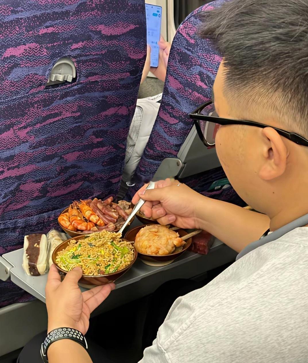 高铁上这个还能带上去吗 