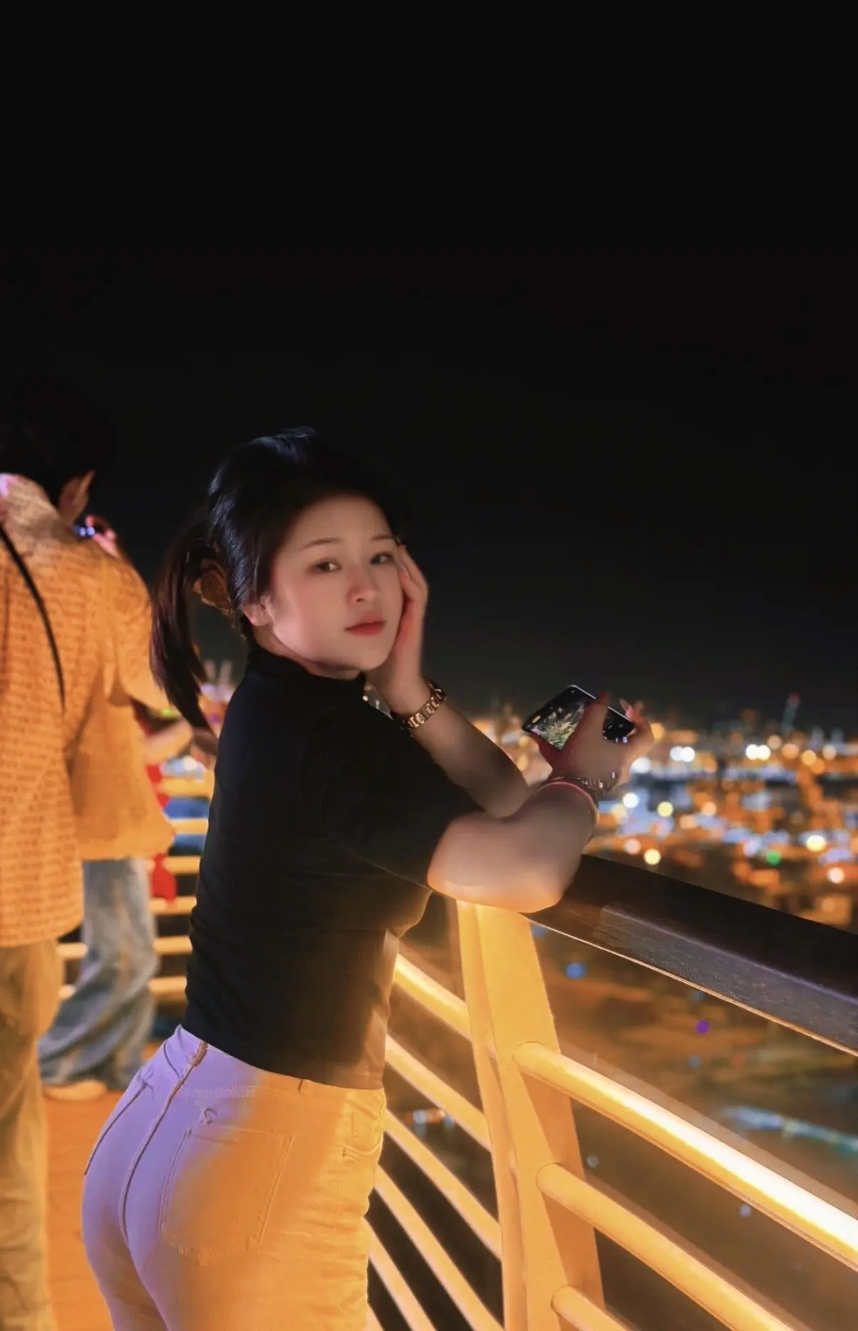 如果有天做梦都能笑醒   那一定是梦到了你