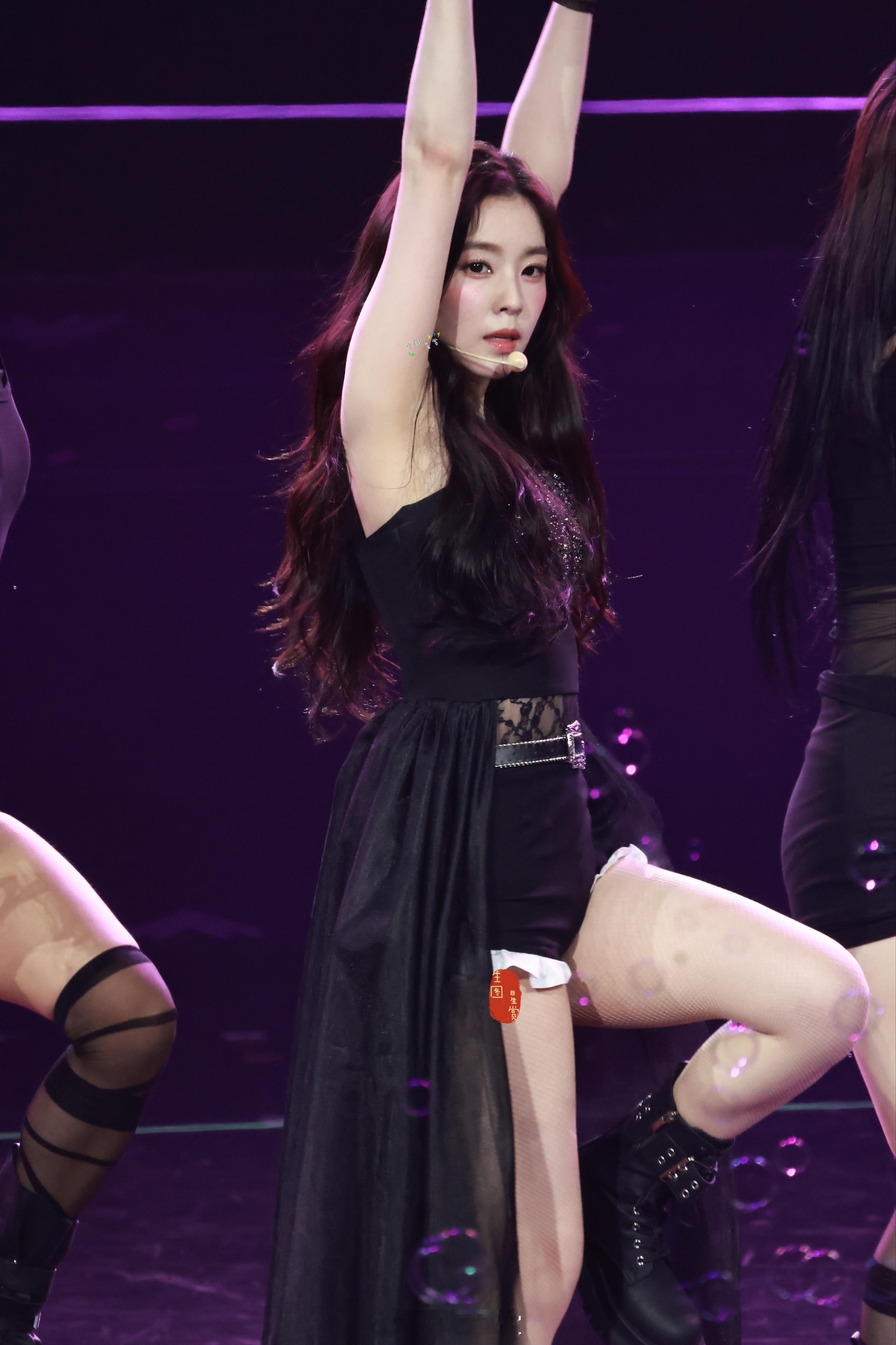 裴珠泫澳门大放异彩，舞台上燃烧的姐姐耶✨IreneWIEA国际娱乐盛典 生图掉落