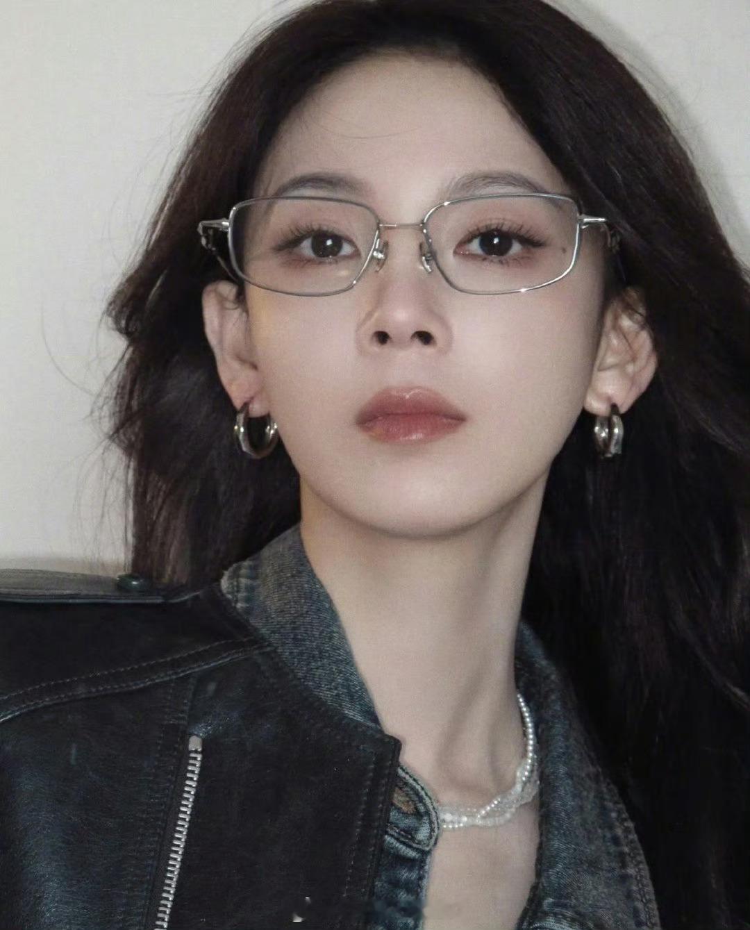 瑶台月下  还没结束，已经有戒断反应了，开始想她们了 